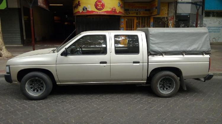 vendo Nissan cabina doble diesel 2.7