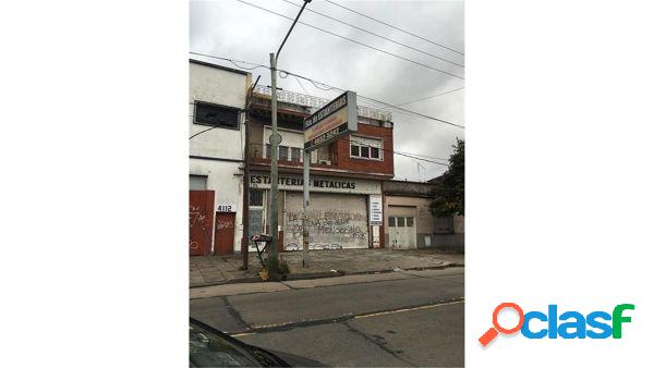 Av. San Martin 4100 - U$D 295.000 - Galpón en Venta