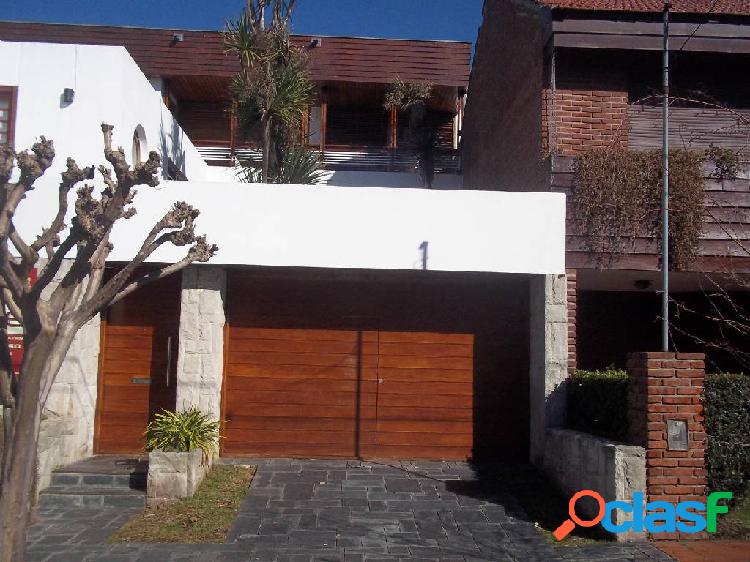 Chalet 6 ambientes- San Carlos