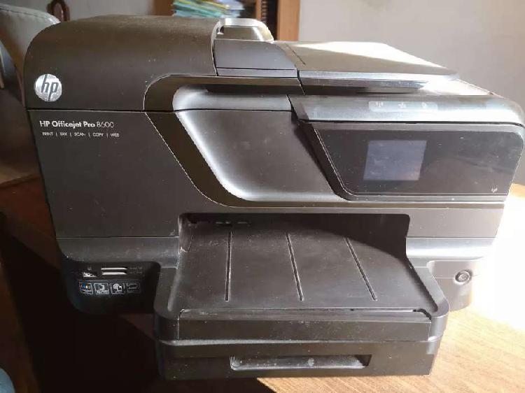 Impresora multifuncional Hp officejet PRO 8600