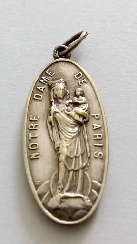 Medalla Antigua Notre Dame De Paris Metal Plateado Ovalada