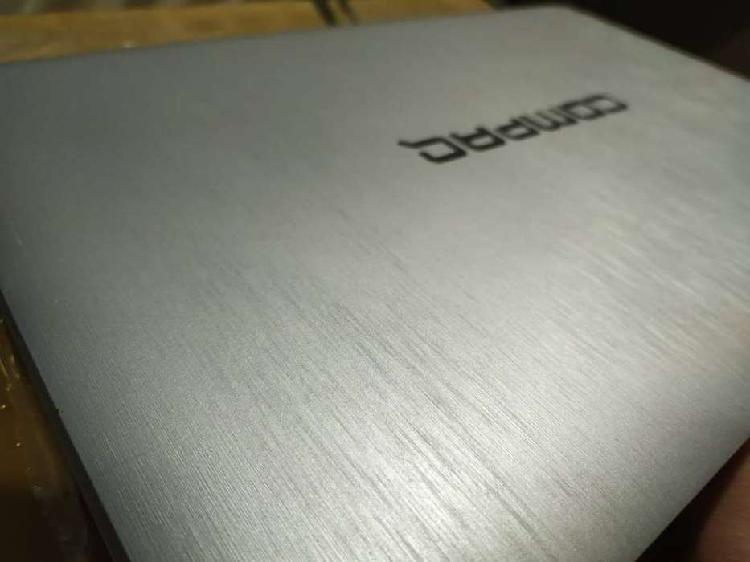 Ultrabook Notebook Core i3 6th - 4GB de RAM - Disco Sólido