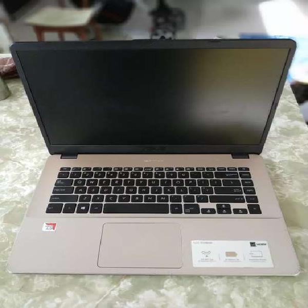 Asus notebook X505B -