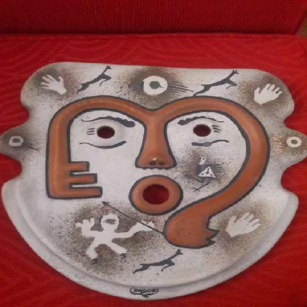 Mascara artesanal de ceramica Condori
