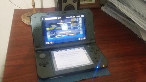 New Nintendo 3ds Xl + Cable + Pokemon Luna + Tarjeta Microsd