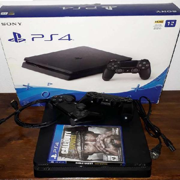 PS4 - Play Station 4 - 1Tb - SLIM - 2 Joystick - Call Of