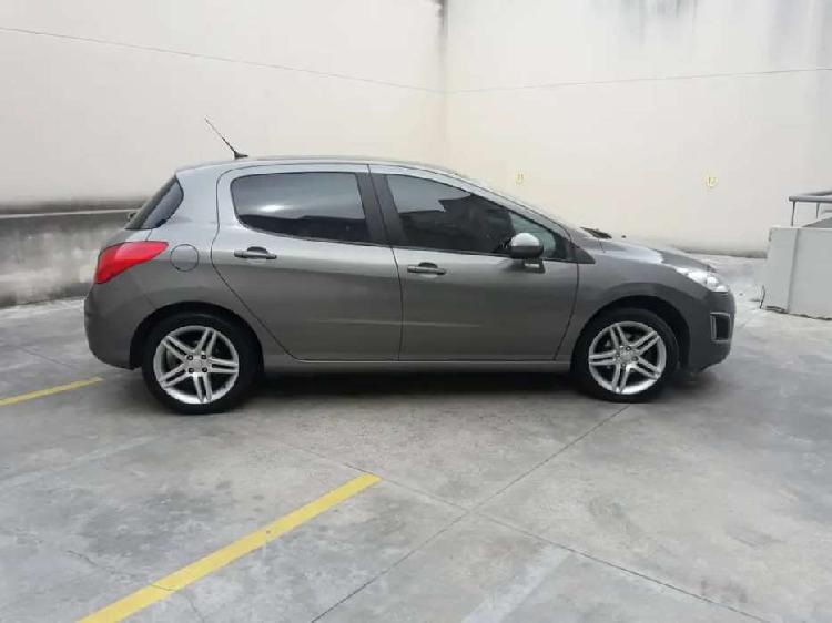 Peugeot 308 Feline 2.0 nafta