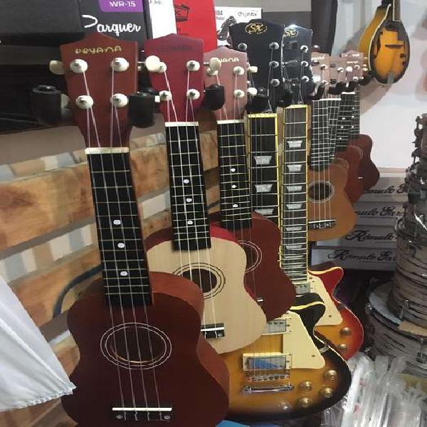 Ukeleles leonard y pryana