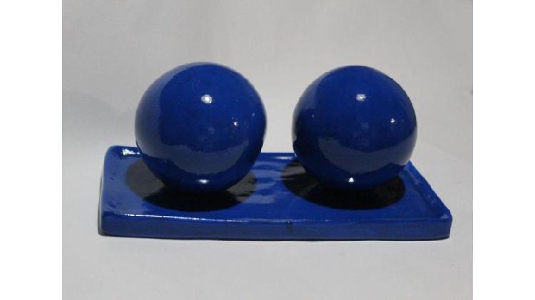Juego de 2 esferas azules en bandeja azul