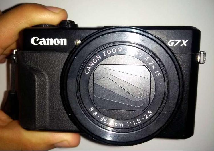 Cámara Canon PowerShot Serie G G7 X Mark II