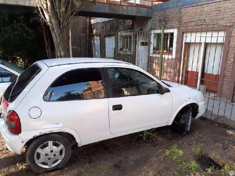 Corsa cargo 2010 urgente