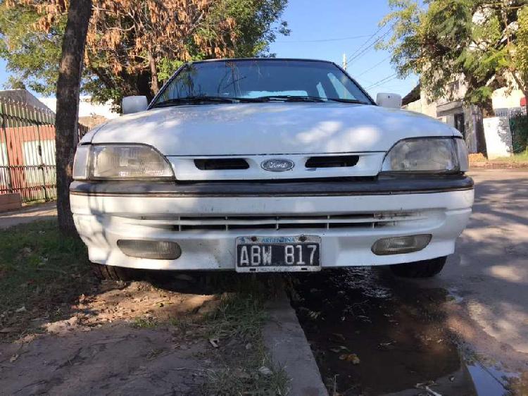 Vendo ford orion con gnc