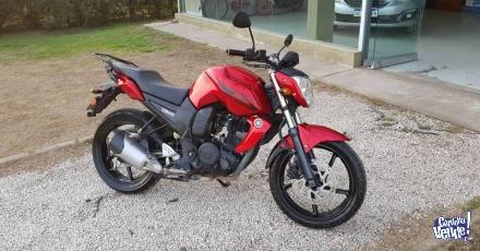 YAMAHA FZ 16 2014 29000KM (0351-153535999).-