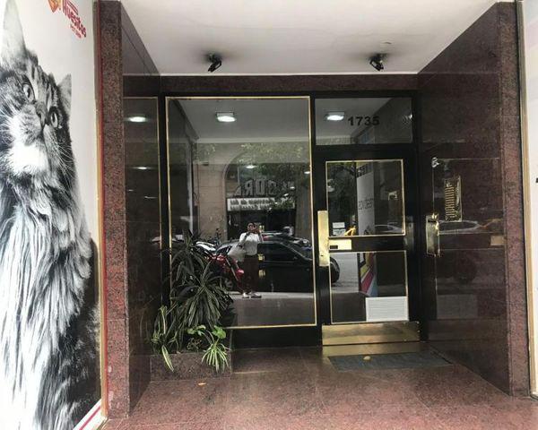 Av. Belgrano 1700 - Departamento en Venta en Monserrat,