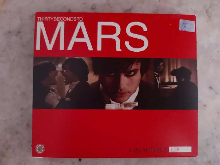 CD 30 Seconds to Mars, A Beautiful Lie