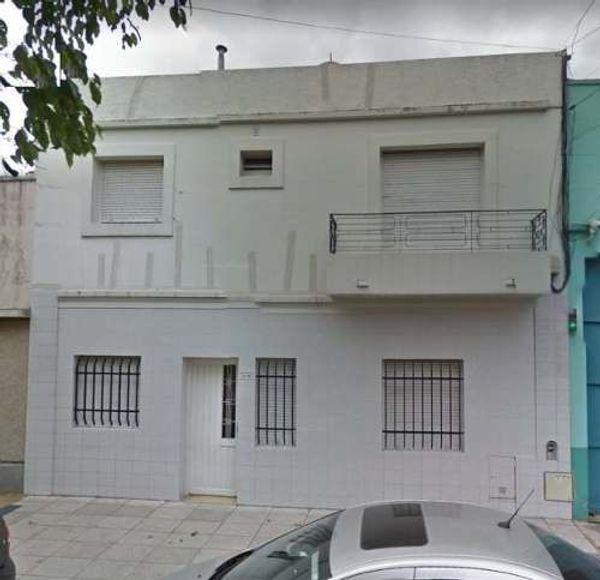 Carlos Encina 500 - Casa en Venta en Liniers, Capital