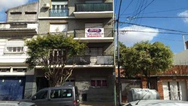 Echenagucia 100 - Departamento en Venta en Villa Luro,