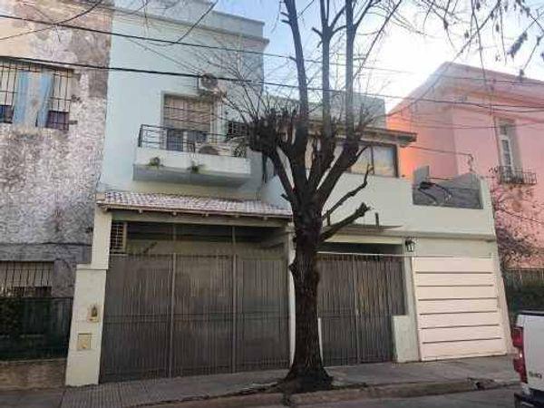 El Mirasol 600 - Casa en Venta en Liniers, Capital Federal