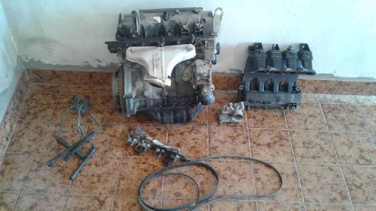 Vendo motor Renault Clio 1.2 a reparar