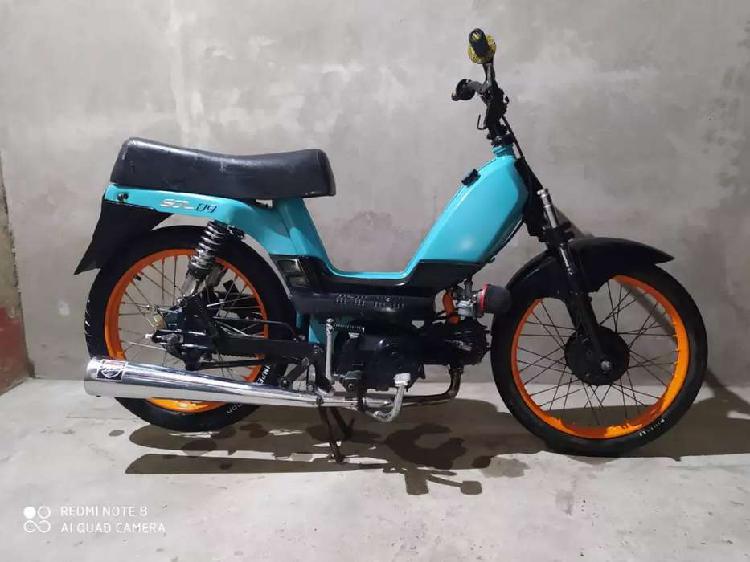 Vendo o permuto zanella 110