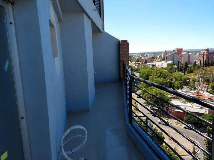 Venta departamento 1 dormitorio Av San Juan 200 Neuquén