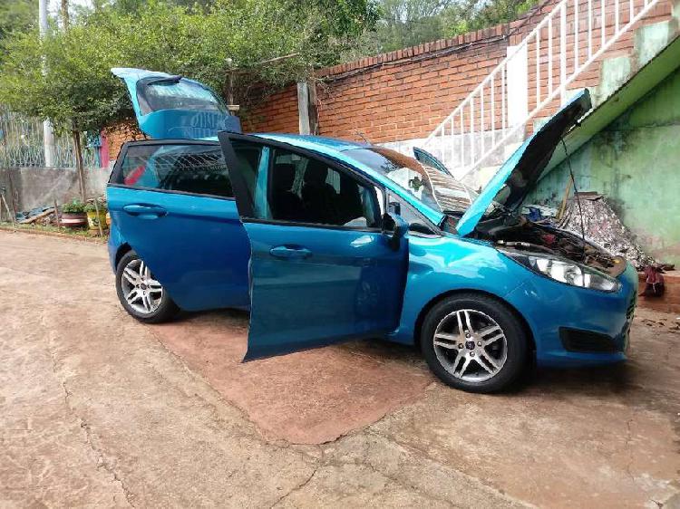 ford fiesta kinetic impecable