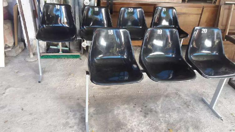 tándem 3 sillas juntas de espera 1500$ ESTAMOS EN ZONA