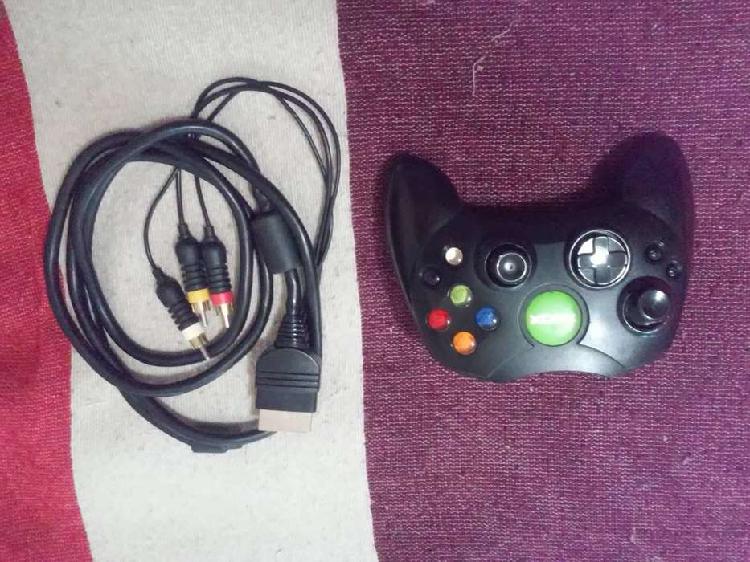 Cable A/V Xbox clasico (no 360, no one) y joystick adorno