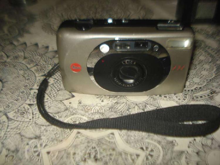 Camara Leica Z2x Compacta 35mm Alta Gama Impecable No Envio
