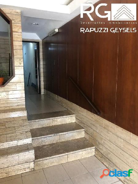 DEPARTAMENTO 2 DORMITORIOS | COCHERA | MONTEVIDEO 2735 |