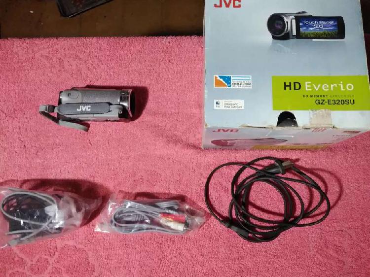 Filmadora Handycam JVC full HD Evario Gz E320SU. (ENVIO A
