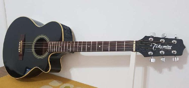 Guitarra Electroacústica Takamine Eg260c