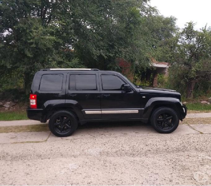 JEEP CHEROKEE 3.7 LIMITED 2013