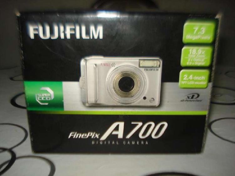 Maquina De Fotos Digital Fujifilm A700 En Caja No Envio