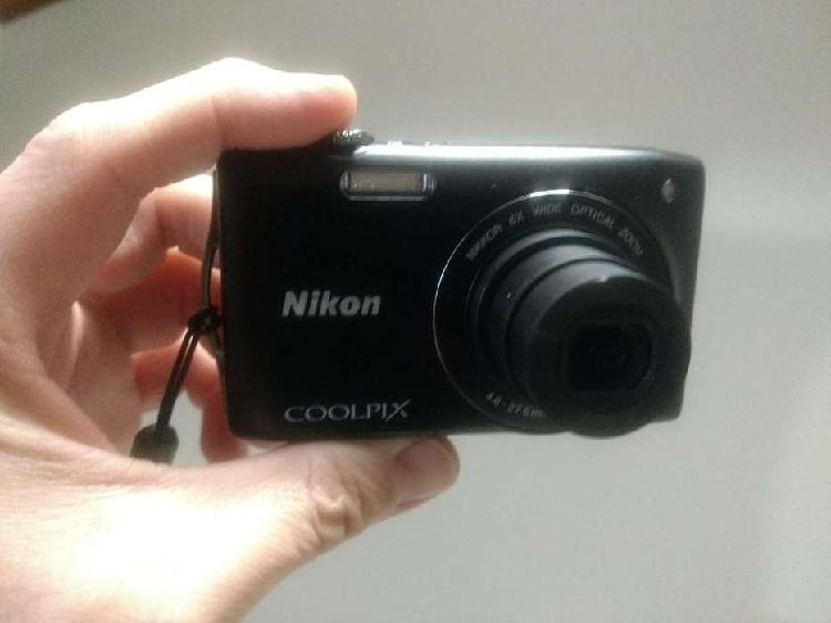 Nikon Coolpix S3200. 16 Mp. Como Nueva.