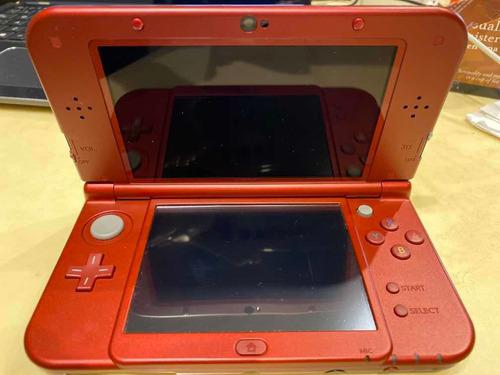 Nintendo 3ds Xl Rojo Metalizado Cargador Auriculares Y Funda