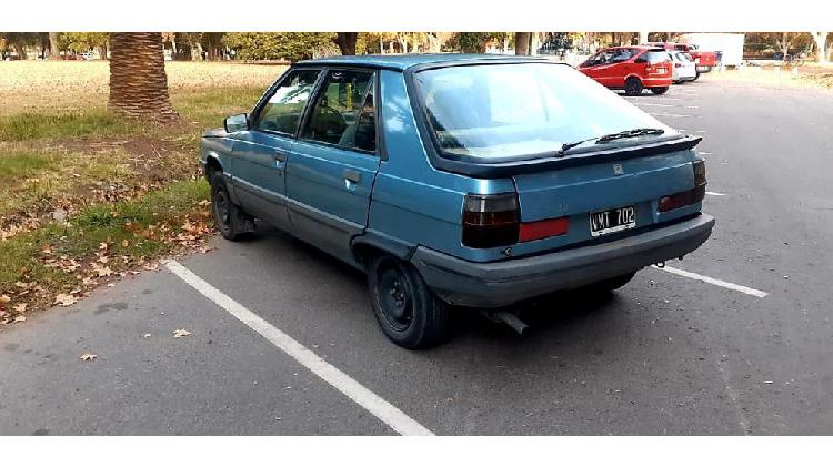 Vendo auto Renault 11 TS