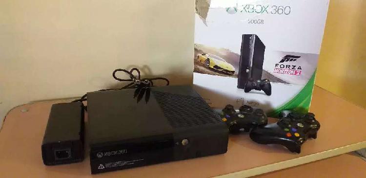 Xbox 360 500GB