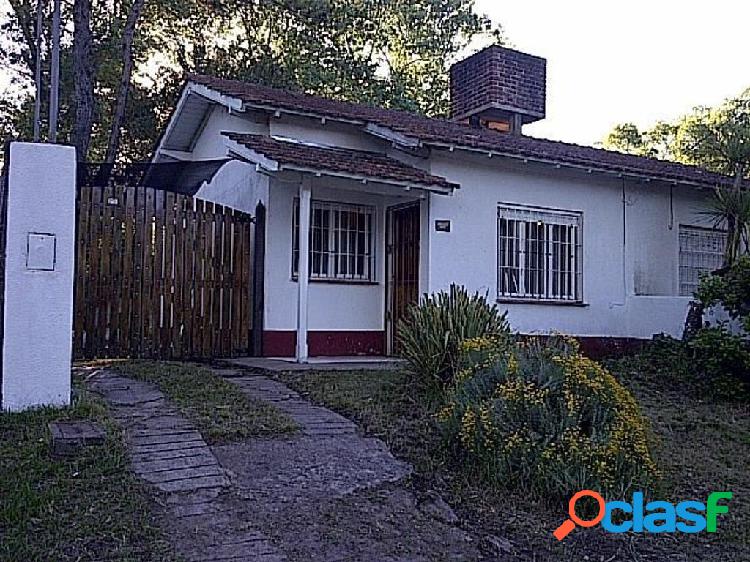 se vende casa ph en villa gesell