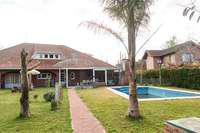 Casa Quinta En Bella Vista - - U$S 460.000