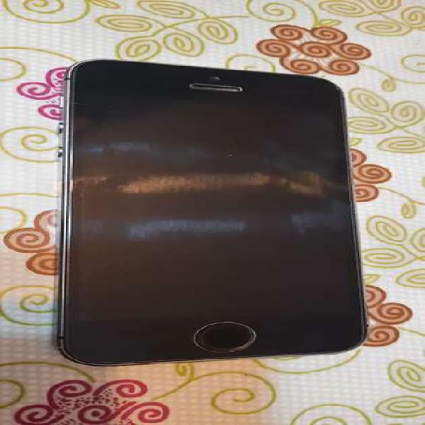 Celular Iphone 5s 16 GB con lector de huella digital
