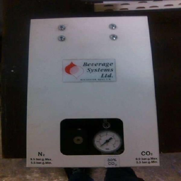 Mezcladora de gases Beverage System Ltd.