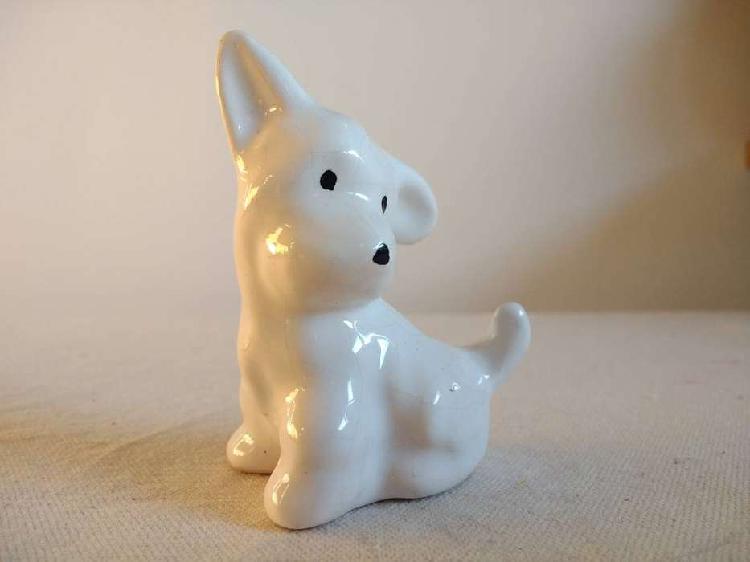 Perro De Cerámica Esmaltada Blanca Adorno Retro 7 X 5 Cm