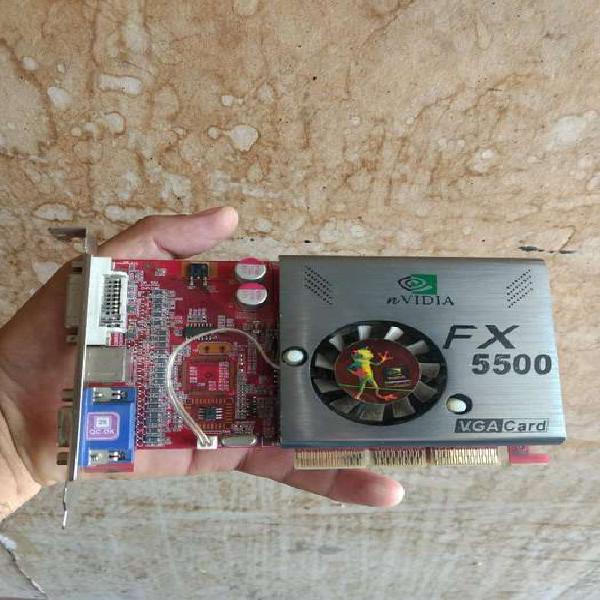 Placa de Video Xfx 5500