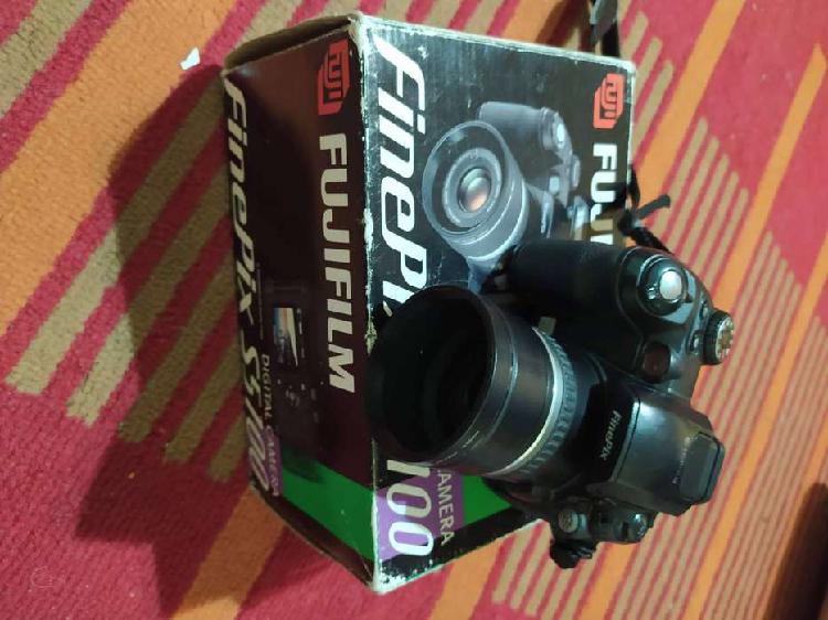 Camara Fujifilm Finepix S5100