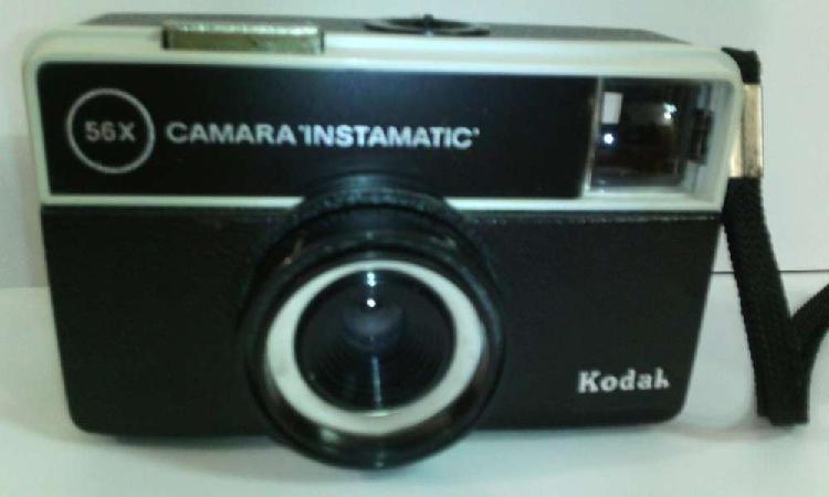 Camara Kodak Instamatic 56x año 1972