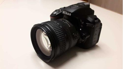 Cámara Nikon D5300 Con Lente Foco Manual 18-70mm
