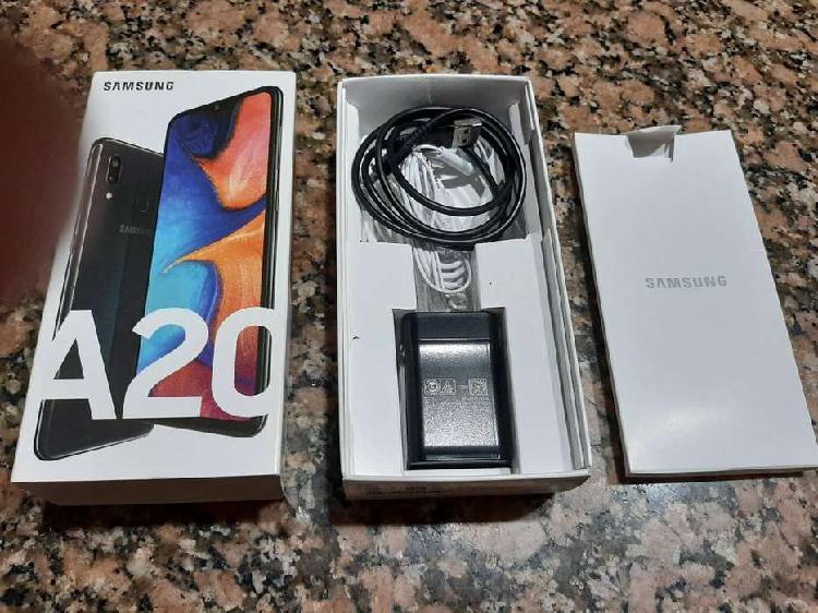 SAMSUNG A 20