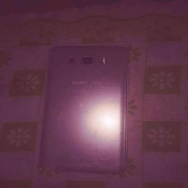 VENDO CELULAR FUNCIONANDO