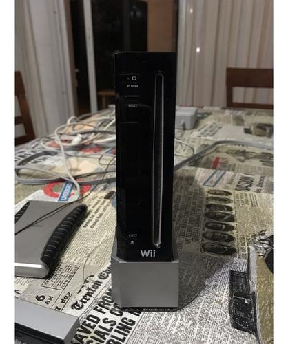Consola Wii Black + 4 Controles + Manuales + Juego